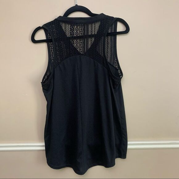 Ardene Lace Shoulder Tank Top with Front Pocket Black Size Medium - Picture 2 of 5